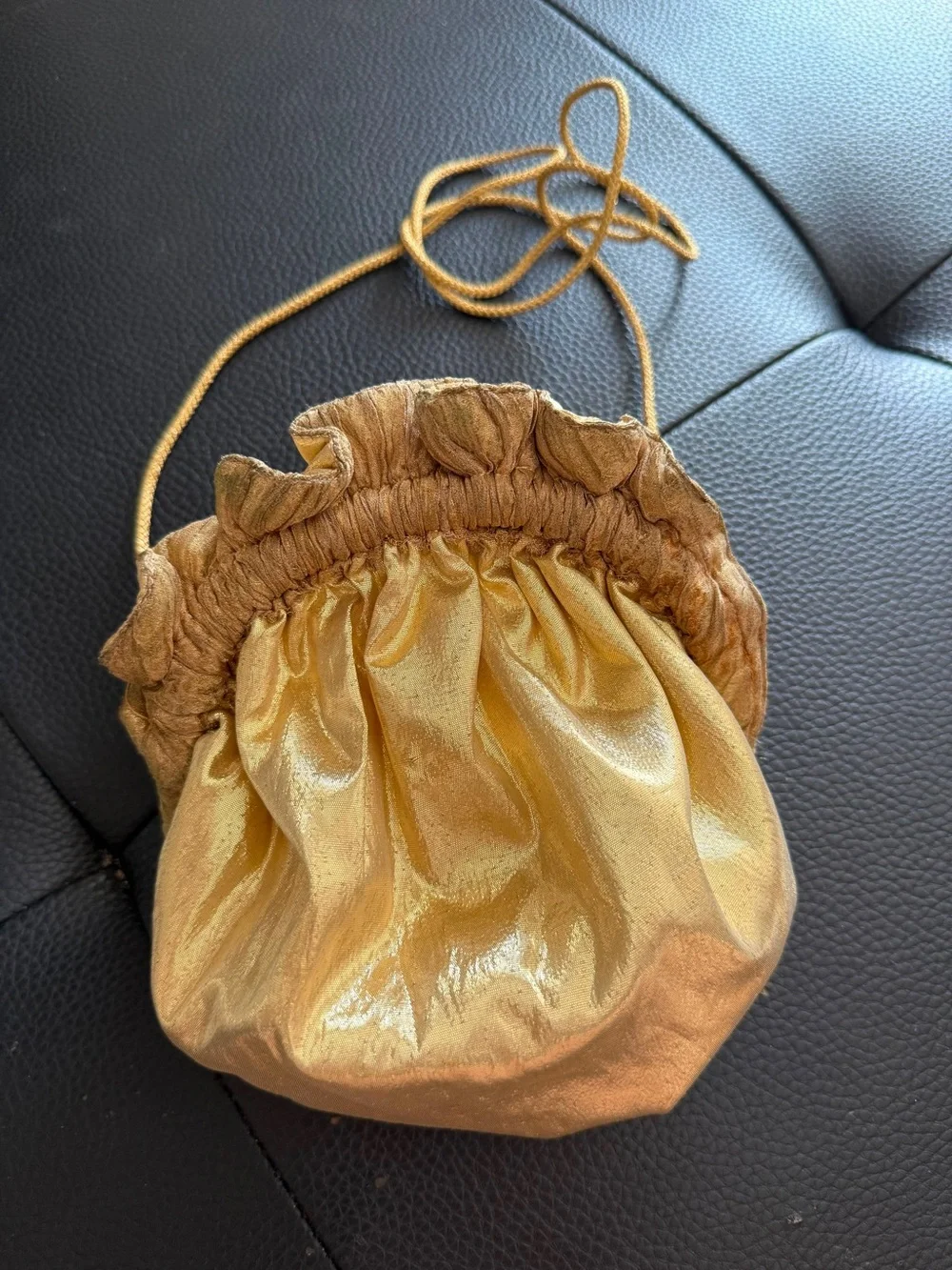 Vintage Grace Chuang Gold Metallic Ruffle Evening Bag NWOT